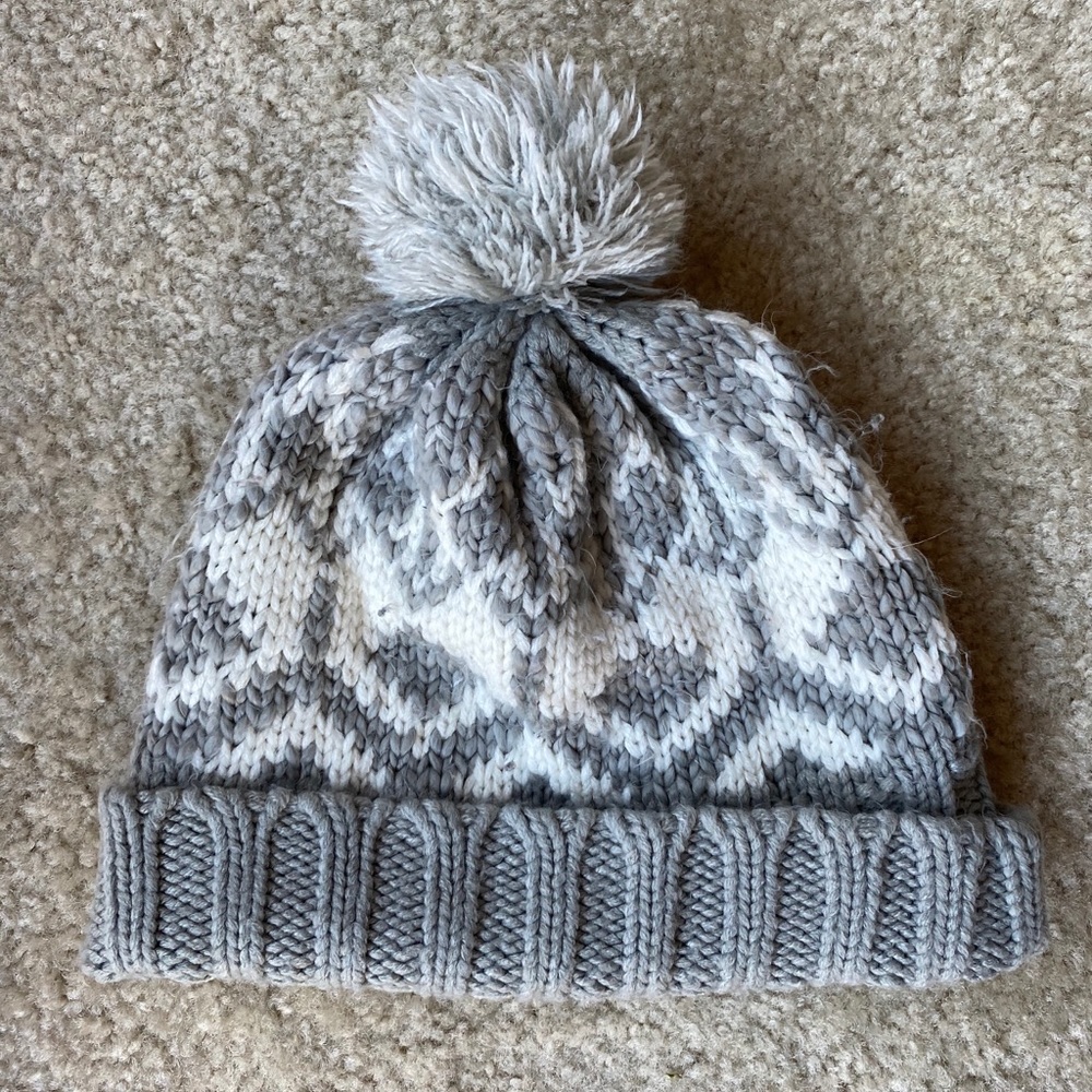 Gap Pom Pom Beanie Knit Hat